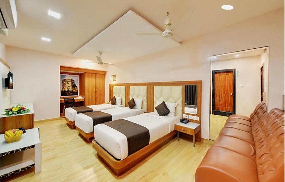 Hotel Raj Comfort Bangalore Exterior foto